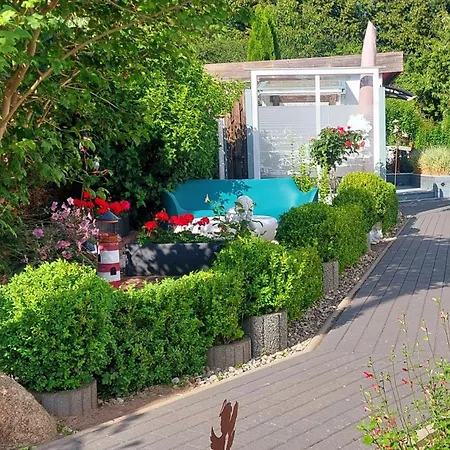 Strandhus Up'n Doerp بيت للعطل Zirkow